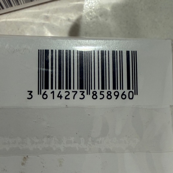 Prada Augmented Skin Cream - Picture 2 of 2